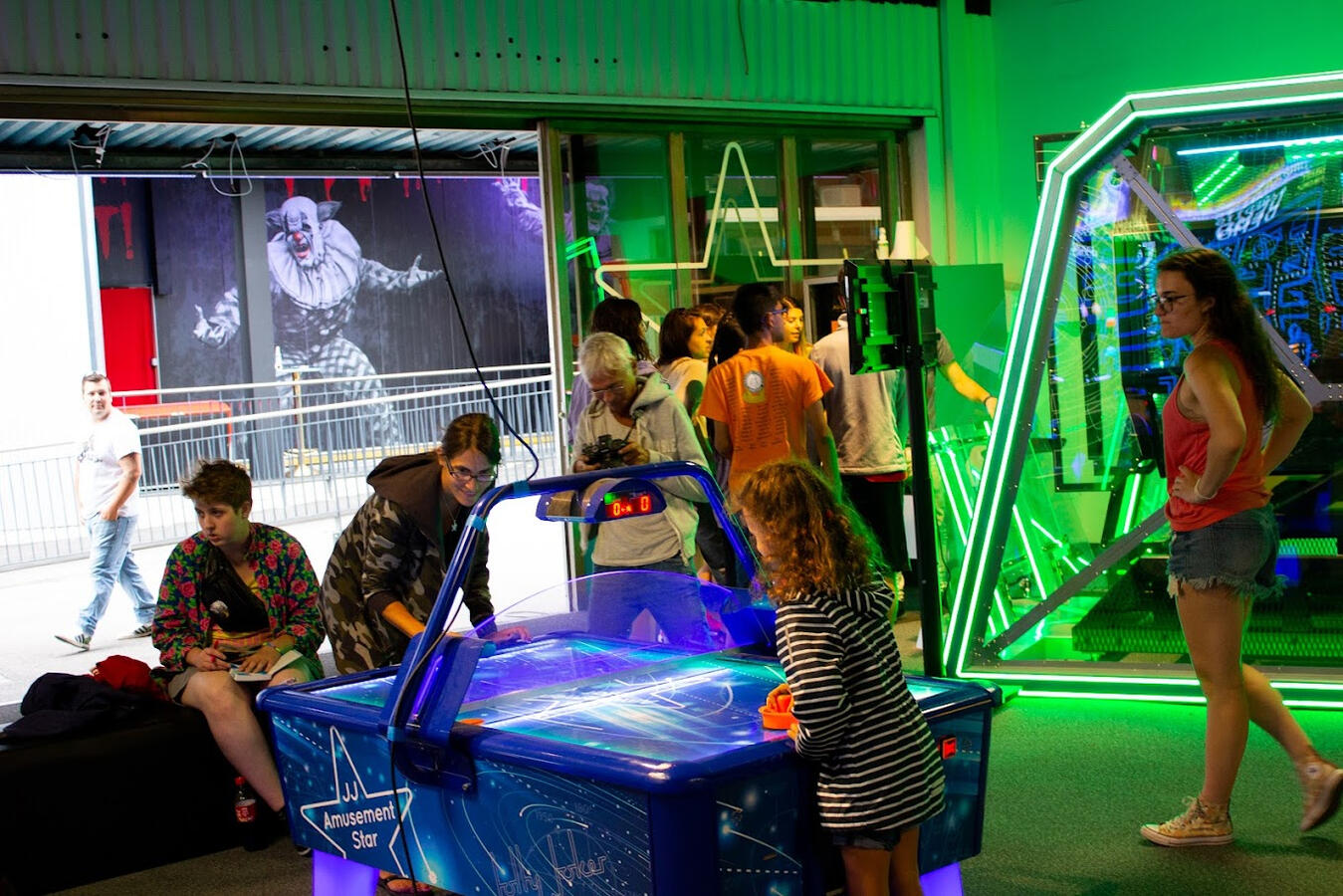 AirHockey&amp;CineCoaster